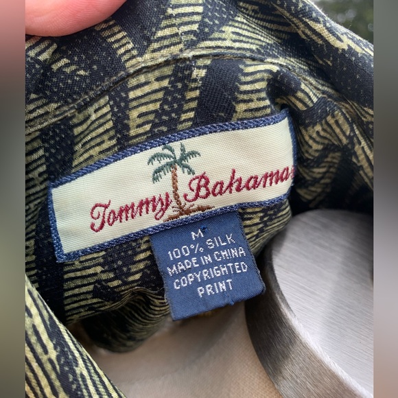 Silk Palm Leaf Hawaiian Button-Up Shirt - Picture 2 of 16